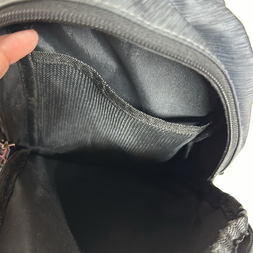 Beat Sling Bag Excellent Condition - Picture 6 of 8